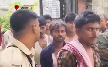 domkal-police-attack-azmat-sheikh-freed-by-mob-murshidabad