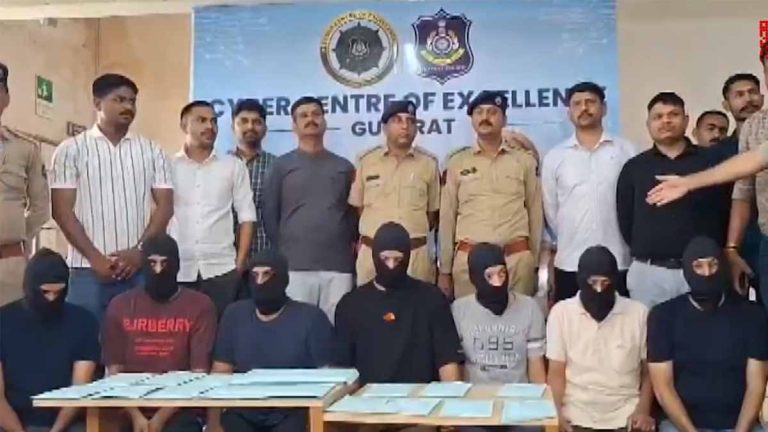 মোদী রাজ্যে গোয়েন্দাদের জালে ইসরায়েল-আমেরিকার নিষিদ্ধ করা জঙ্গি সংস্থার নেটওয়ার্ক মোদী রাজ্যে গোয়েন্দাদের জালে ইসরায়েল-আমেরিকার নিষিদ্ধ করা জঙ্গি সংস্থার নেটওয়ার্ক