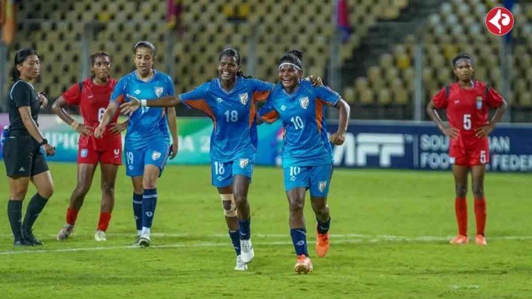 india-beat-bangladesh-enter-saff-womens-championship-semifinal