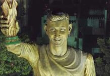 lake-town-messi-statue-removal-security-concerns-kolkata