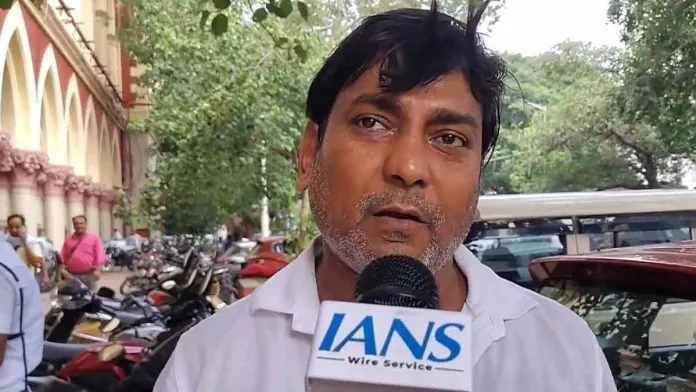 paresh-pal abhijit-sarkar-murder-case-paresh-pal-high-court-petition
