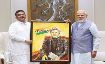 CM-PM Meeting Sets Off Fresh Political Rumours
