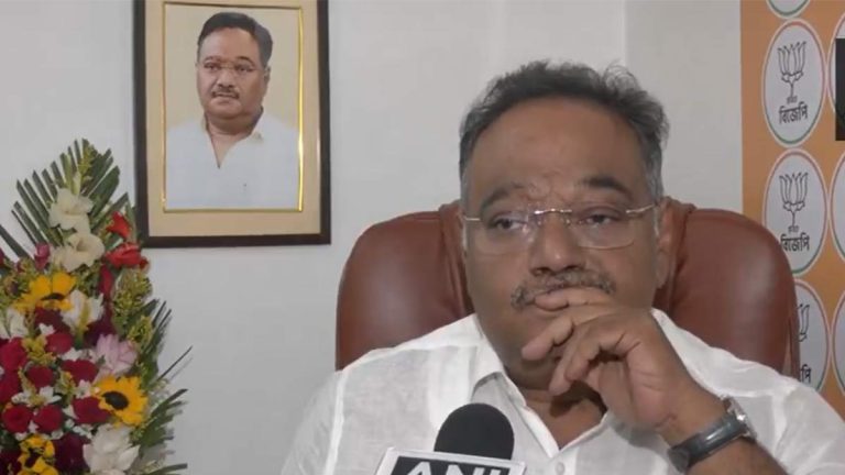 samik-bhattacharya-attack-on-tmc-women-policy