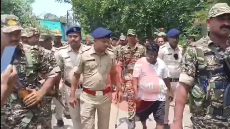 sheikh-babon-shyamnagar-police-action