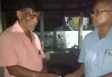 TMC Leader Faces Scrutiny After Returning Funds to BJP Worker