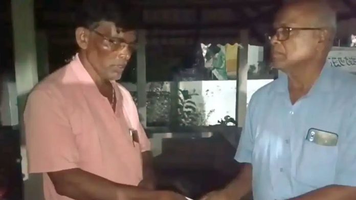 tmc TMC Leader Faces Scrutiny After Returning Funds to BJP Worker