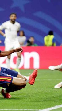 spain-thrash-saudi-arabia-4-0-yamal-oyarzabal-world-cup