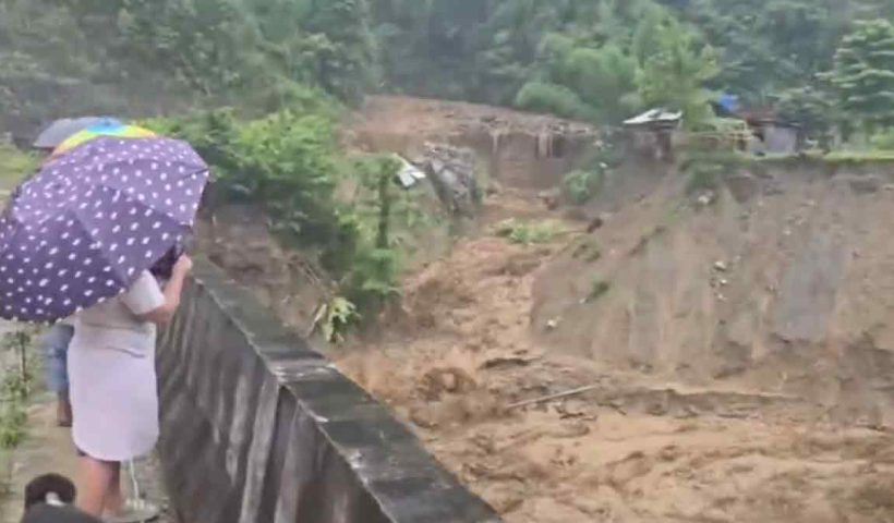 arunachal-keyi-panyor-flash-flood-cloudburst-five-missing