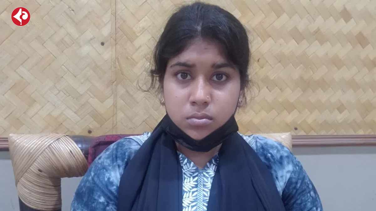 bangladeshi-woman-held-with-fake-aadhaar-guwahati-airport