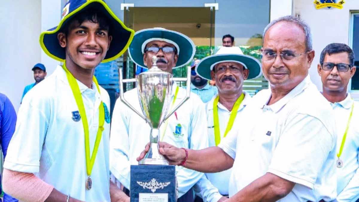 hooghly-u15-champions-ayush-pan-stars-against-south-24-parganas