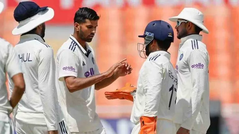 সুথার – সুন্দরের ঘূর্ণিতে নাজেহাল আফগানিস্তান ! ৩০০ রানের বিশাল জয় ভারতের