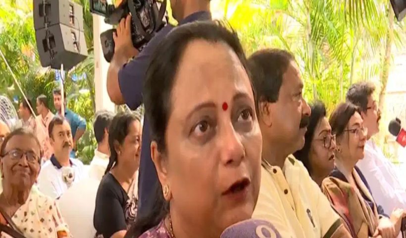 kajari-banerjee-and-jui-biswas-seen-at-suvendu-adhikaris-public-programme