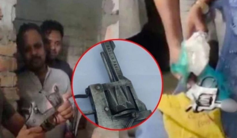 pakistani-firearms-recovered-from-madrasa-ashulia-bangladesh