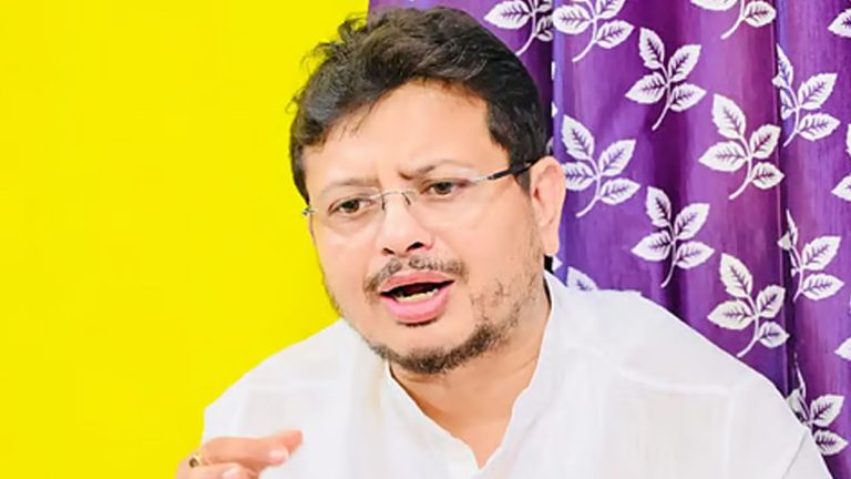 মমতাই নেত্রী, তবু ভাঙল দল! ঋতব্রতের ‘নব তৃণমূল’ শিবিরে কোন কোন হেভিওয়েটরা?