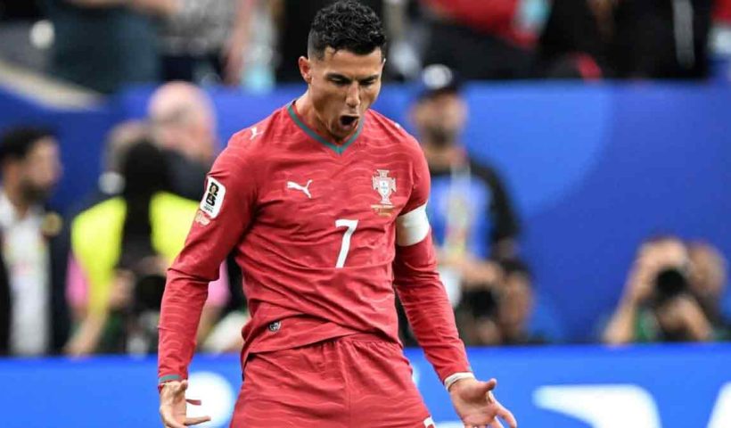 ronaldo-double-helps-portugal-thrash-uzbekistan-FIFA World Cup