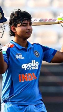 india-vs-ireland-2nd-t20-vaibhav-debut-team-changes-belfast