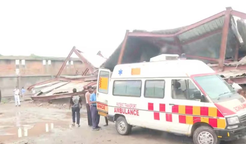 taratala-warehouse-roof-collapse