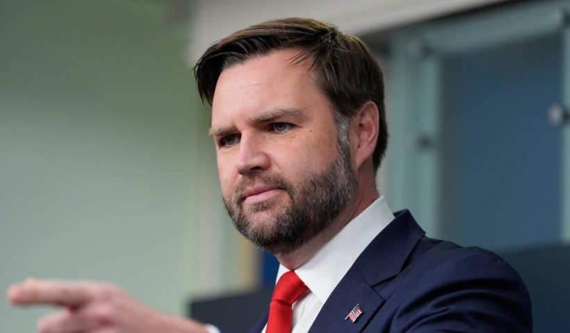 jd-vance-praises-pakistan-controversy
