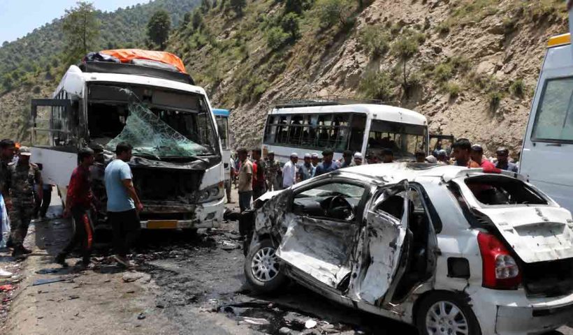 amarnath-yatra-ramban-four-vehicle-collision-18-pilgrims-injured