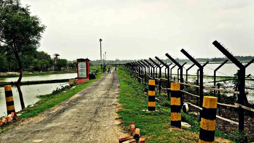rajganj-bsf-border-fencing