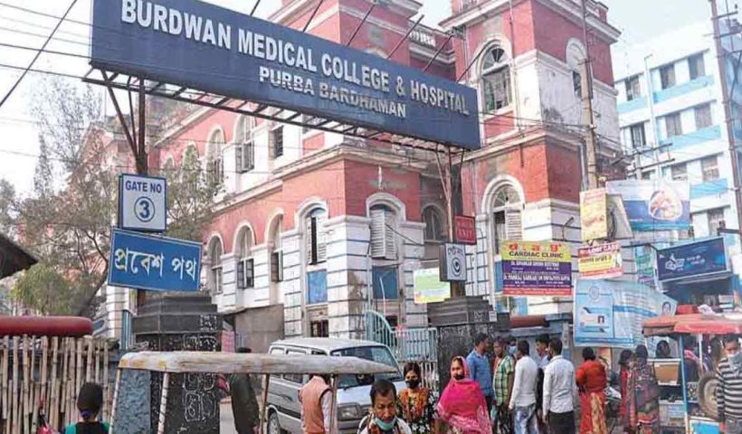 burdwan-medical-college-bans-protests-amid-neet-agitation