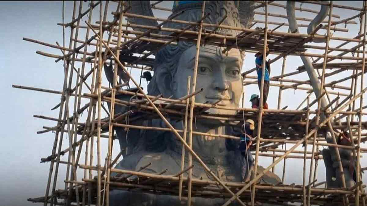 gaibandha-ram-statue