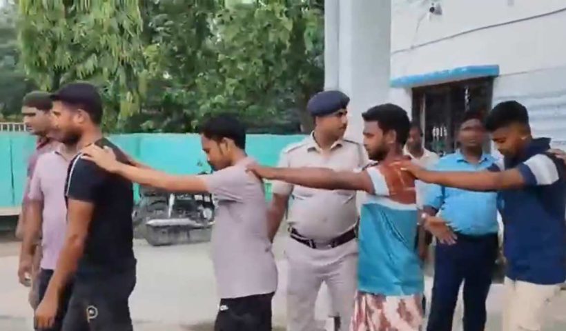 murshidabad-bangladeshi-detainees