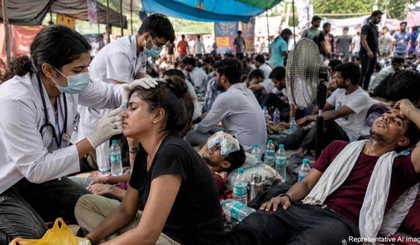 jantar-mantar-neet-protest-health-crisis-viral-infections-dehydration
