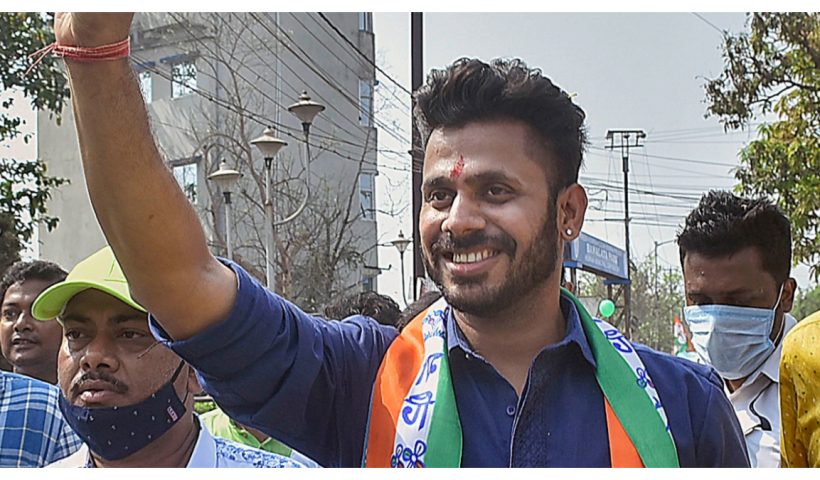 relief-materials-seized-from-warehouse-connected-to-former-tmc-mla-manoj-tewari