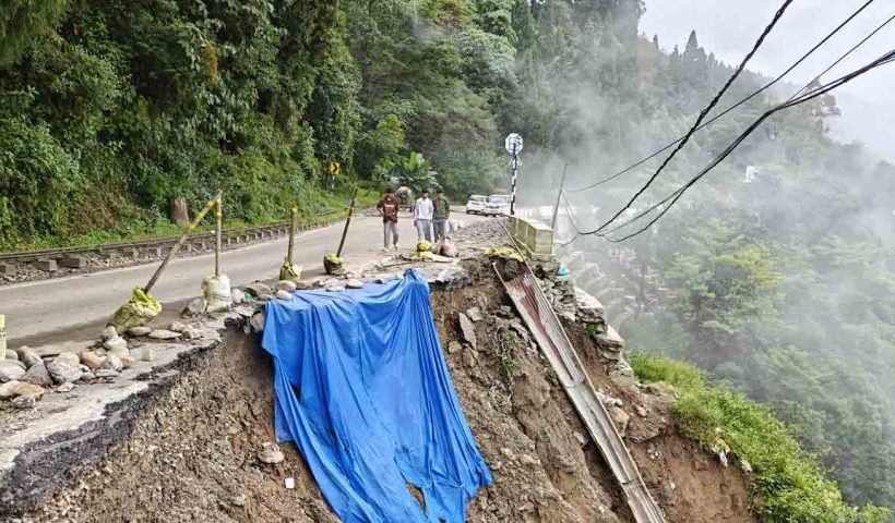 paglajhora-landslide-risk-heavy-rain-alert-north-bengal-hills