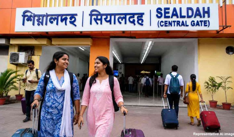 sealdah-station-central-gate-open-for-long-distance-passengers