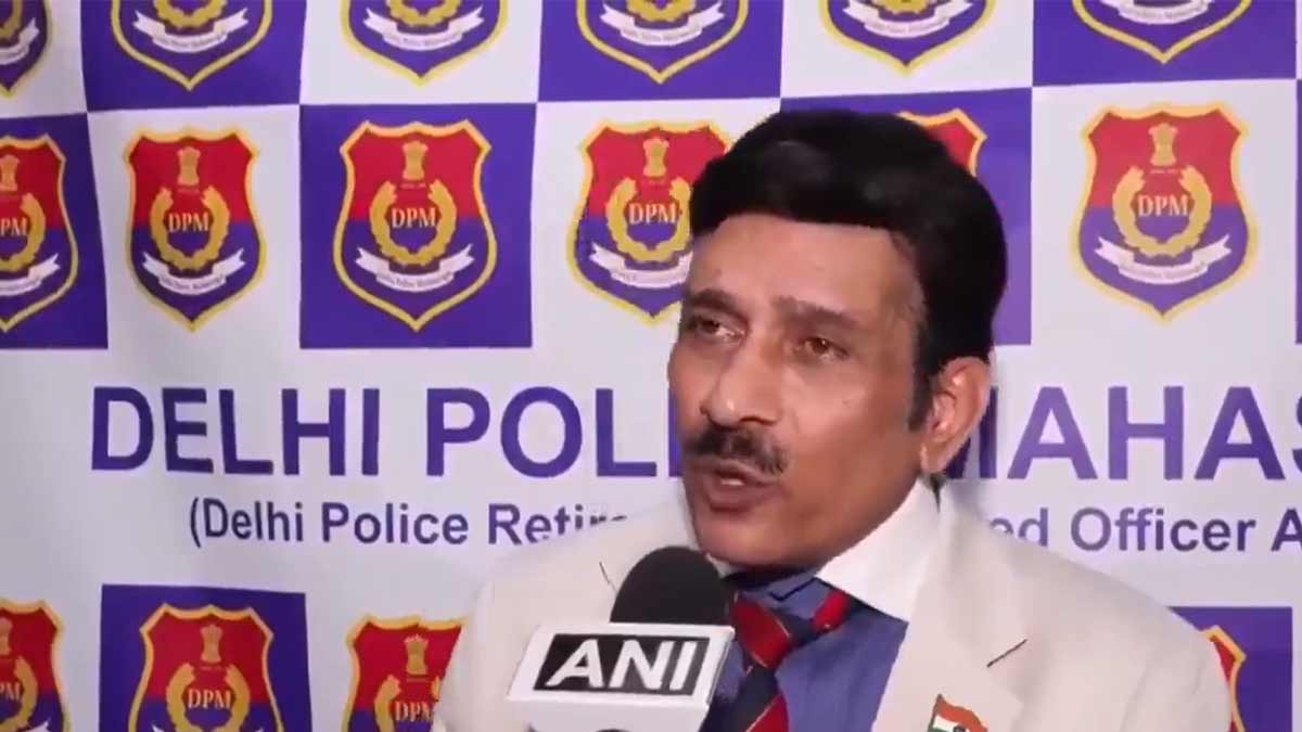 delhi-police-abhijeet-dipke-row